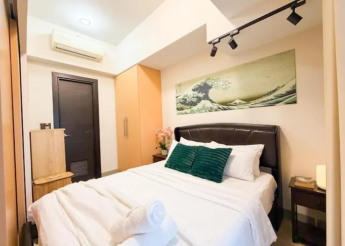 Luxe 1br In Bgc Across Mitsukoshi, Uptown #upt223f Manila