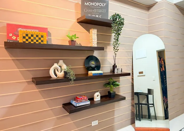 Luxe 1br In Bgc Across Mitsukoshi, Uptown #upt223f
